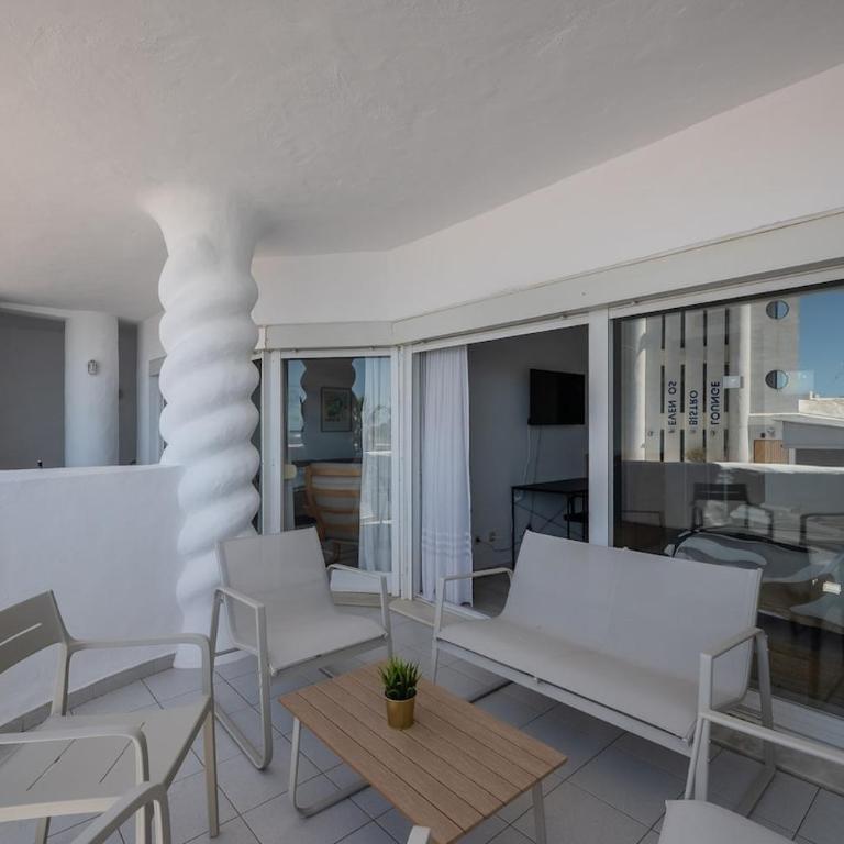 Puerto Marina Sea Views - Two-Bedroom Apartment with Terrace and Sea View - 46