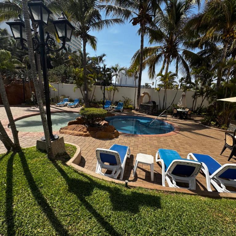 Costa Bonita Mazatlán Departamento pie de playa Beach Resort - Apartment with Garden View - 9