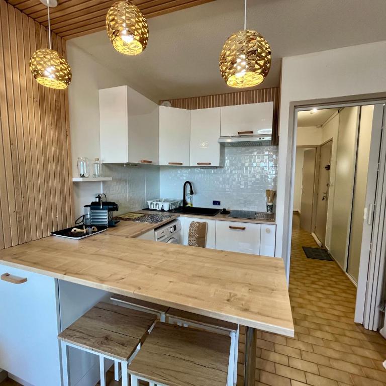 Deux pièces avec vue canal et parking privé à Sète - FR-1-338-616 - Apartment - 8