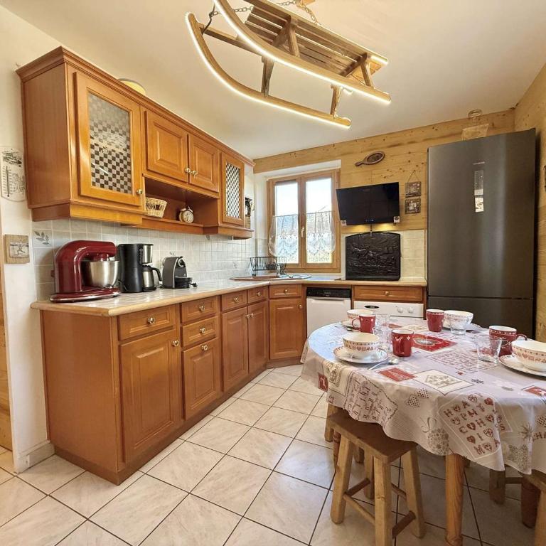Appartement 3 pièces à Notre-Dame-de-Bellecombe - 6 pers, proches commerces et pistes - FR-1-595-104 - Appartement - 7