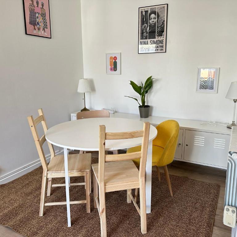 Elegant 2 Bedroom Apartment with Free Parking Paris St-Denis by Immo Kit BNB - Appartement 2 Chambres - 12