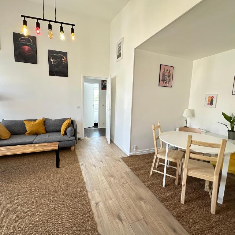 Elegant 2 Bedroom Apartment with Free Parking Paris St-Denis by Immo Kit BNB - Appartement 2 Chambres - 11
