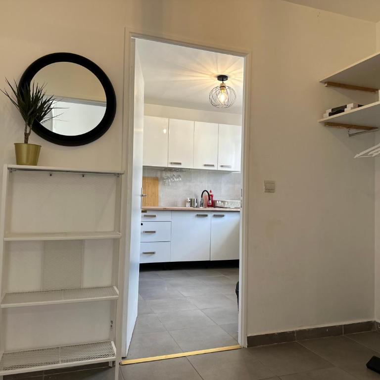 Elegant 2 Bedroom Apartment with Free Parking Paris St-Denis by Immo Kit BNB - Appartement 2 Chambres - 46