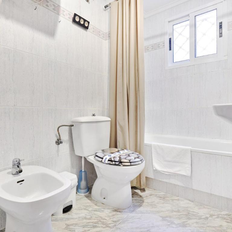 Espanhouse Martina First line sea view apartment with pool - Two-Bedroom Apartment - 11