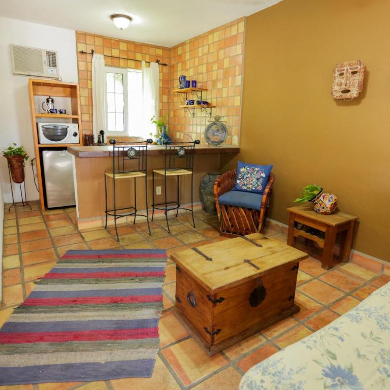 The Bungalows Hotel - Suite con cama extragrande - 3