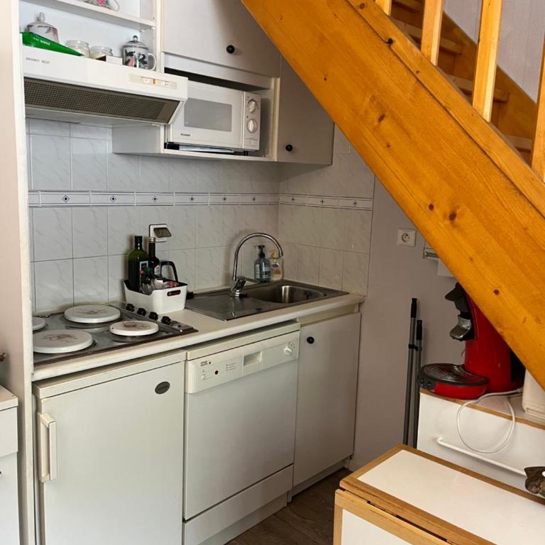 Charmant duplex en plein centre de Cauterets de 4 à 6 couchages et 2 chambres dont une sous-toit - Appartamento con 2 Camere da Letto - 3