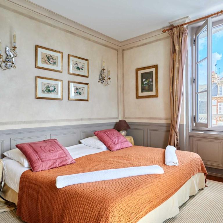 Luxurious 4 bedroom duplex, 200m from Place Morny - Appartamento - 9