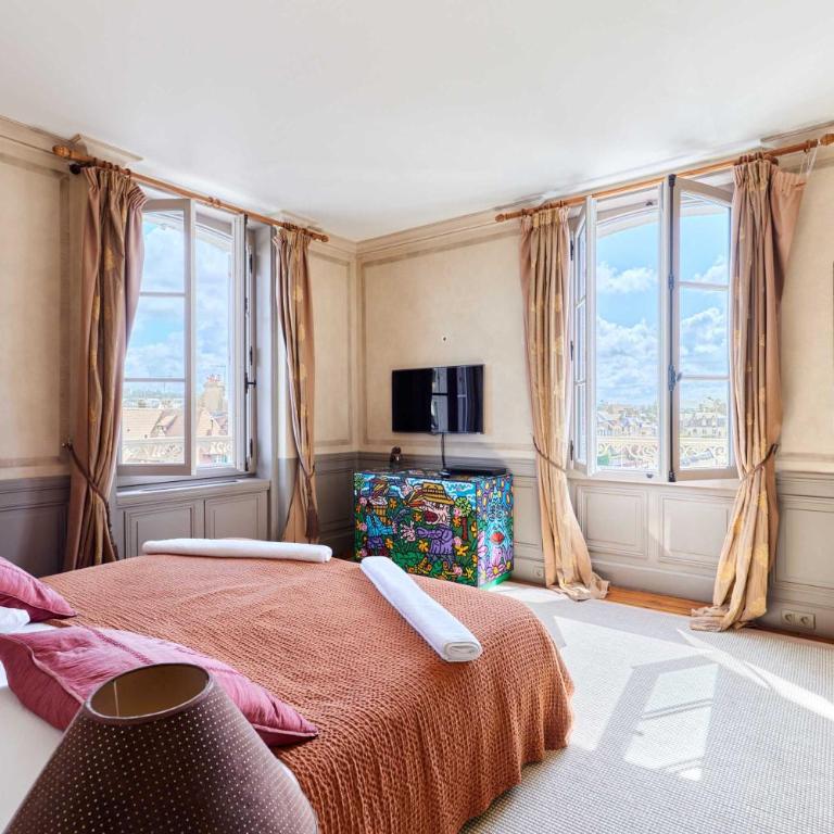 Luxurious 4 bedroom duplex, 200m from Place Morny - Appartamento - 12