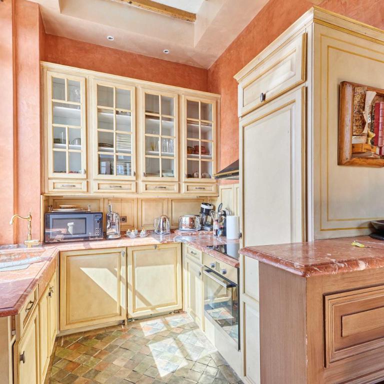 Luxurious 4 bedroom duplex, 200m from Place Morny - Appartamento - 16