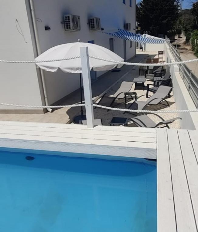 Pool Seaside Relais - VILLE Ninfea, Marea, Rosa e Cassiopea - Fontane Bianche - Maison 2 Chambres - 2