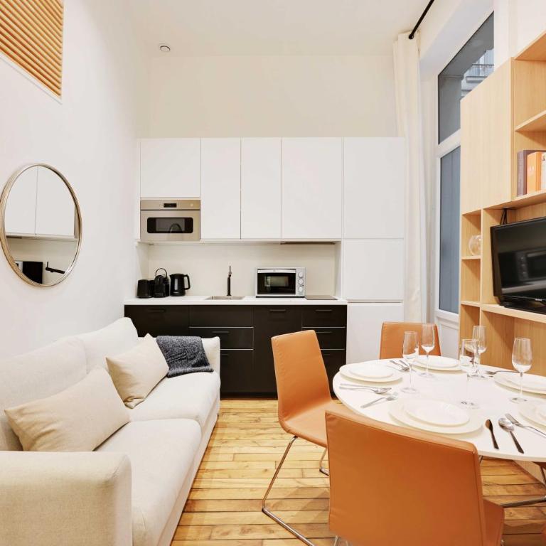 Beautiful Apt -1BR-4P- Tour Eiffel - Invalides - Appartement - Rez-de-Chaussée - 6