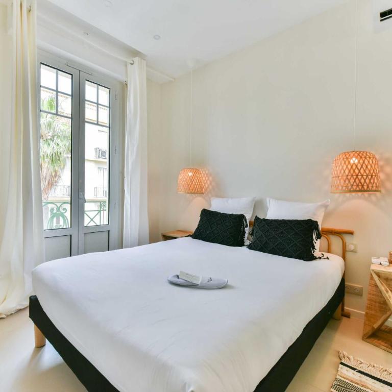 Nice apartment Juan-Les-Pins - 300m Beach - One-Bedroom Apartment - 4