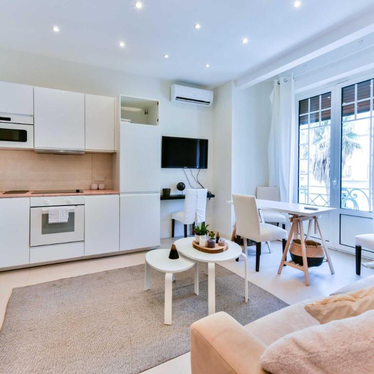 Nice apartment Juan-Les-Pins - 300m Beach - One-Bedroom Apartment - 7