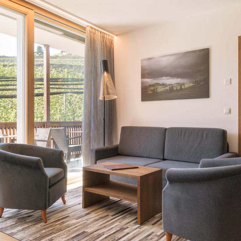 Appartement KroneLiving - Appartamento con 2 Camere da Letto, Balcone e Terrazza - 1