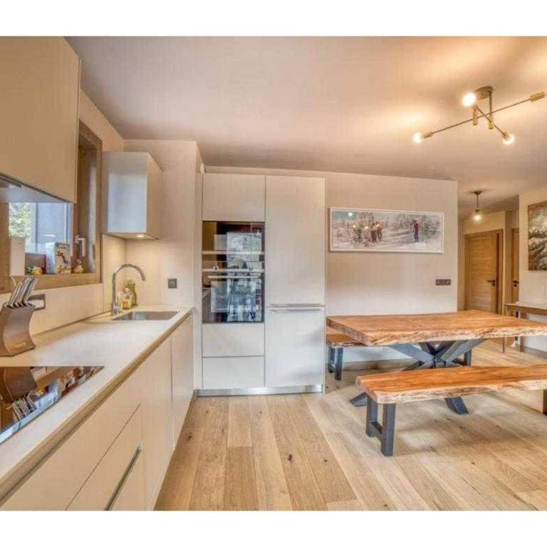 Luxurious 4-room with pool, gym, spa and parking - Appartement - 2