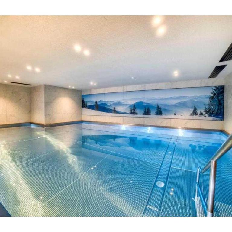 Luxurious 4-room with pool, gym, spa and parking - Appartement - 3