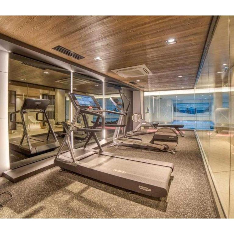 Luxurious 4-room with pool, gym, spa and parking - Appartement - 37