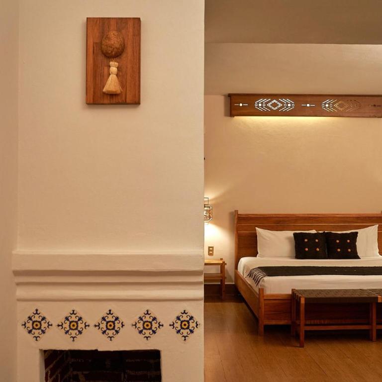 Sombra del Agua - Family Room - 3