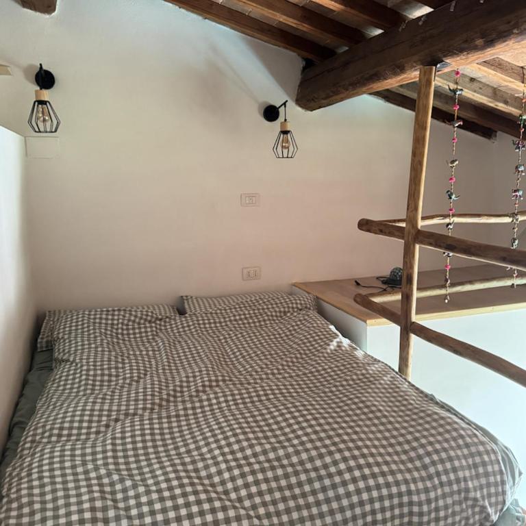 Rustico monolocale soppalcato a Firenze - Appartamento con 1 Camera da Letto - 24