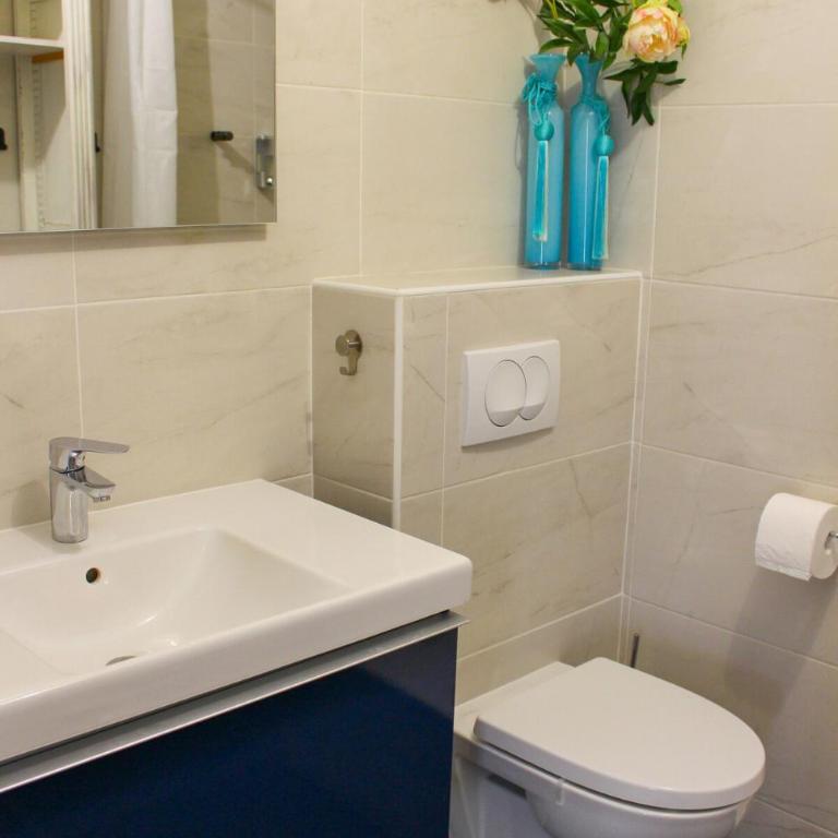 Spacious Duplex with Terrace City Center - Appartement 1 Chambre - 14