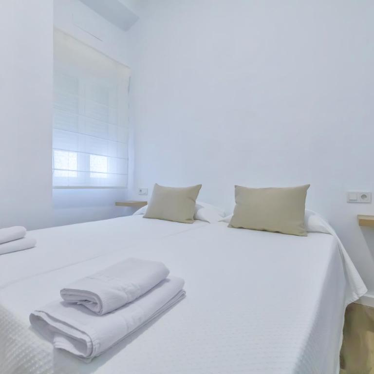 Apto Gran Capitán Center I - Parking - Apartamento con 4 dormitorios - 22