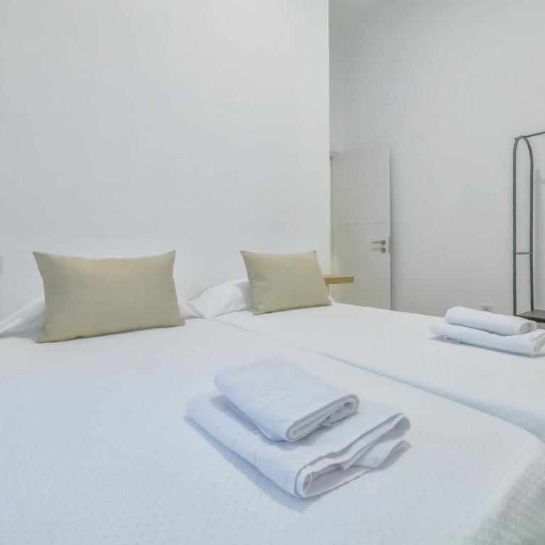 Apto Gran Capitán Center I - Parking - Apartamento con 4 dormitorios - 25
