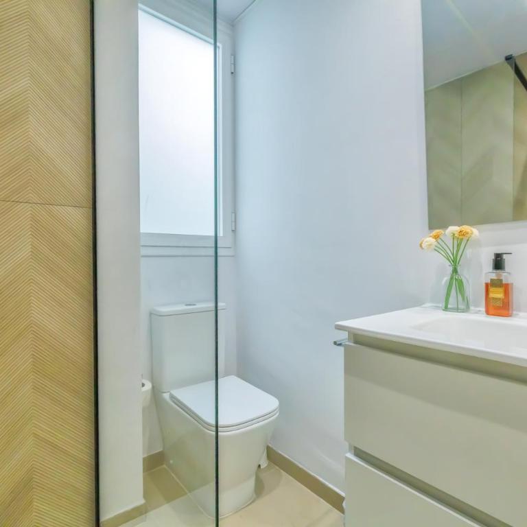 Apto Gran Capitán Center I - Parking - Apartamento con 4 dormitorios - 31