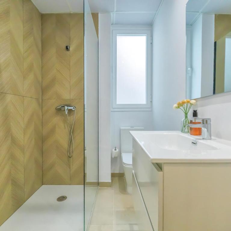 Apto Gran Capitán Center I - Parking - Apartamento con 4 dormitorios - 29
