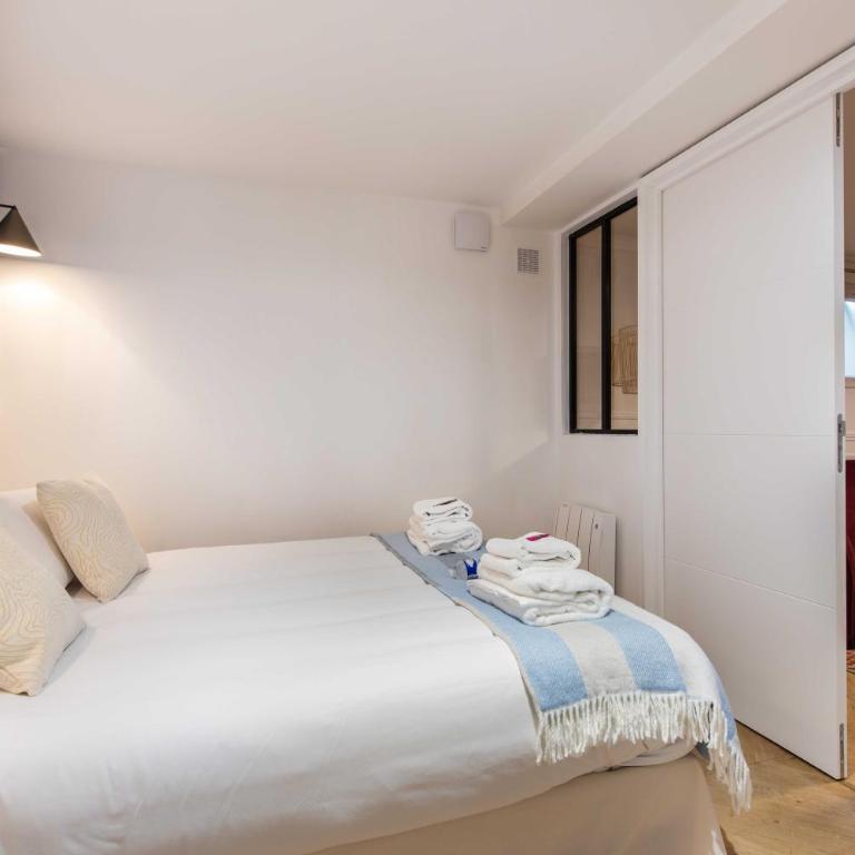 House with terrasse - 3BR-8P - Sacré Coeur - Appartement 3 Chambres - 1