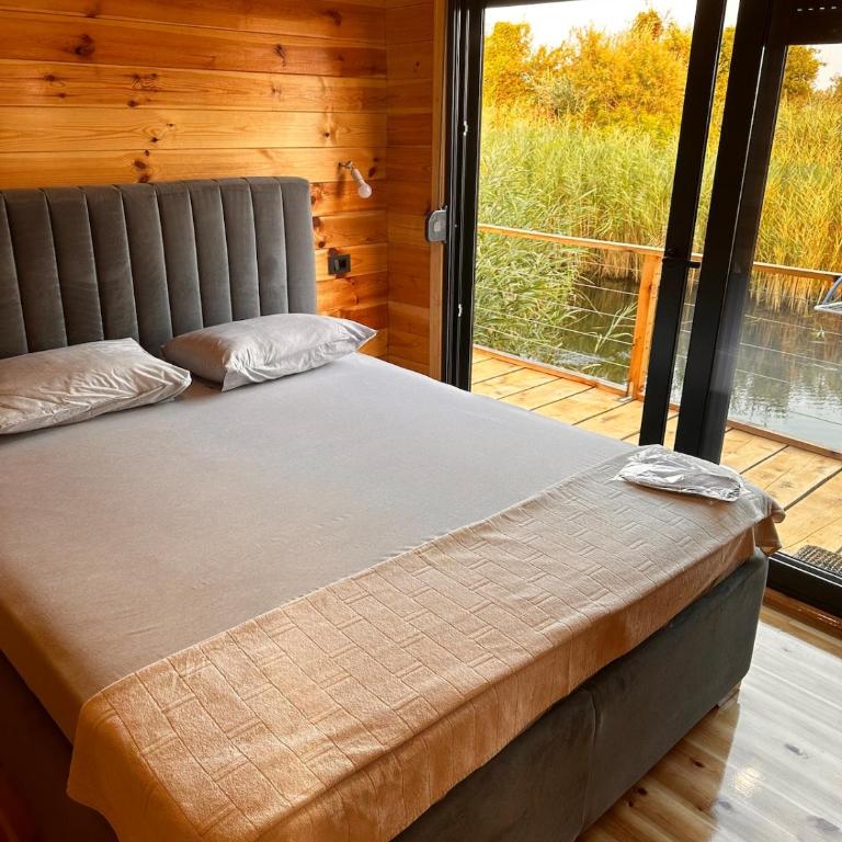 Era Cottage - Two-Bedroom House - 10