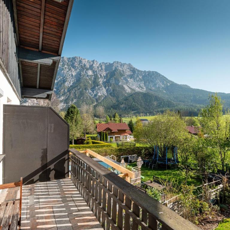 StoderGarden Apartment - by myNests - Two-Bedroom House - 13