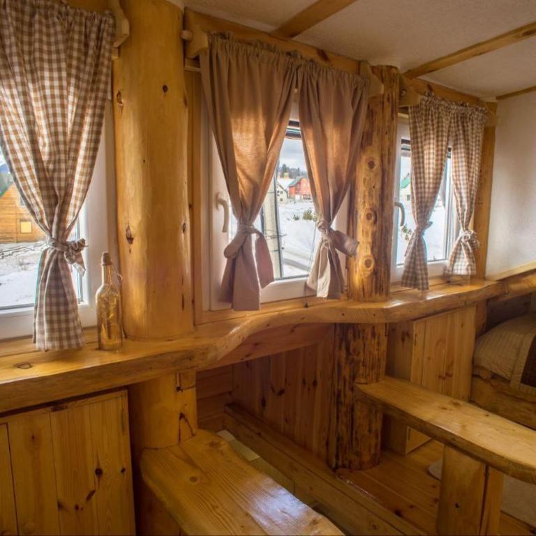 Apartman Wooden Paradise - One-Bedroom Apartment - 17