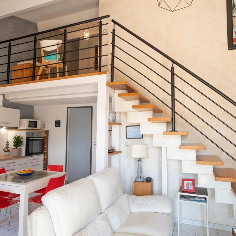 Charmante maison climatisée à 500m de la plage - Villa 3 Chambres - 2