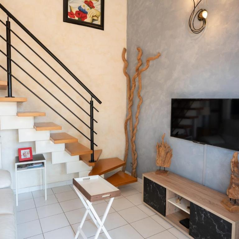 Charmante maison climatisée à 500m de la plage - Villa 3 Chambres - 9