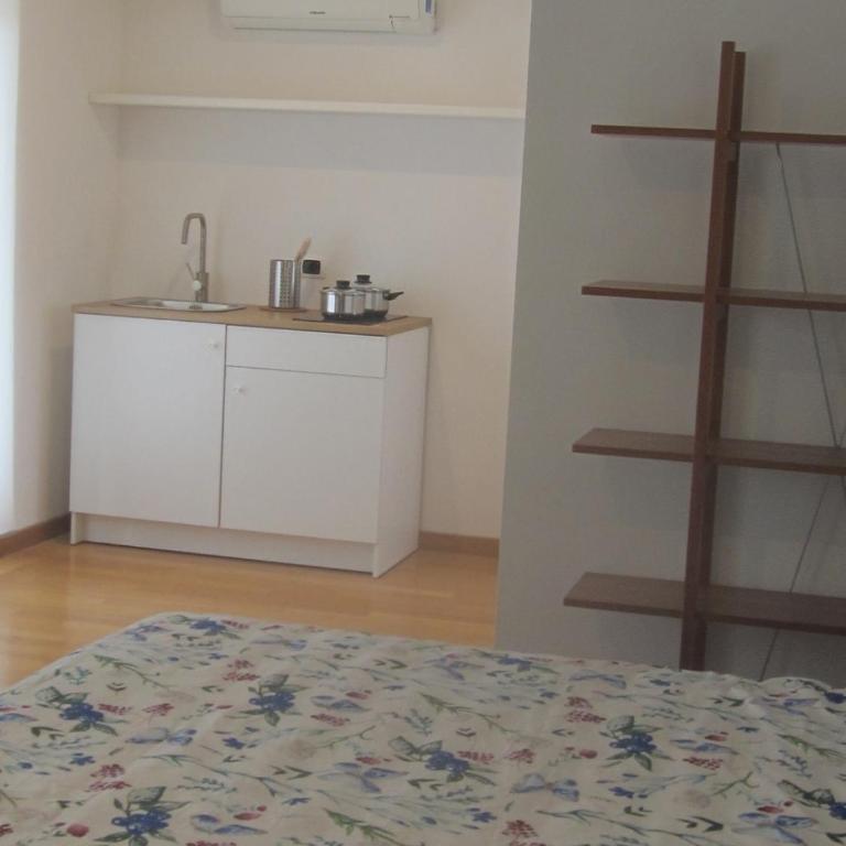 Penthouse in Trastevere - Entire House - Monolocale con Terrazza - 10