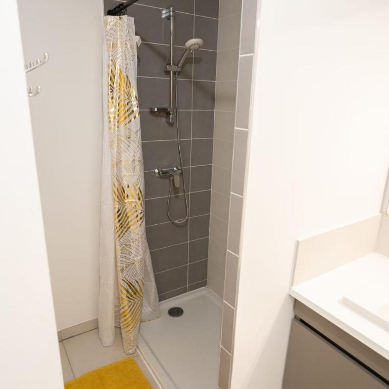 Riboleys - Villa T3 à 400m de la mer avec piscine - Villa 2 Chambres - 11