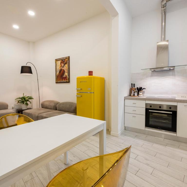 Charming Flat - San Marco - Appartamento con 1 Camera da Letto e Balcone - 9