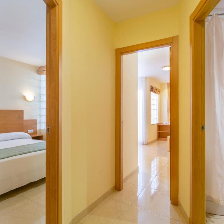 Hotel Parasol by Dorobe - Suite Familiar - 1