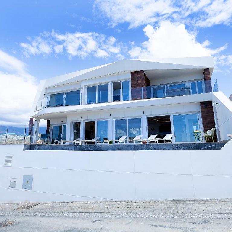 Exquisite Luxury Villa - Villa with Sea View - 6