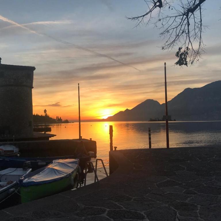 ROMANTICO APPARTAMENTO a CASSONE SUPER PREZZO GIUGNO - Appartamento con 1 Camera da Letto - 4