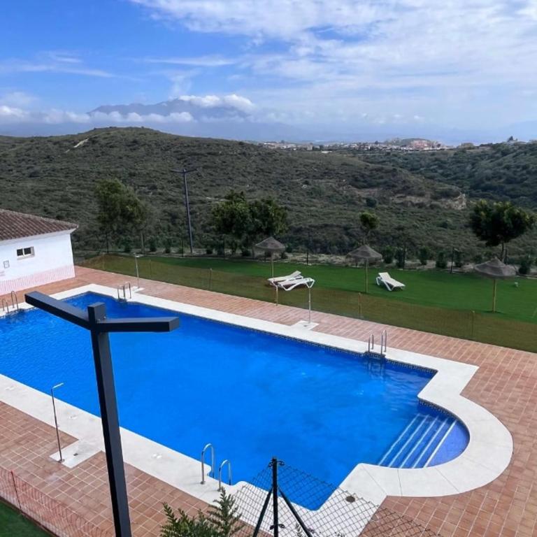 Bright and quiet apartment with a pool - Apartamento de 2 dormitorios - 11