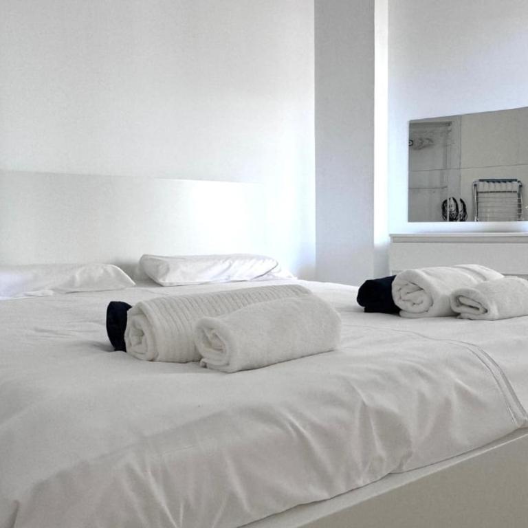 Bright and quiet apartment with a pool - Apartamento de 2 dormitorios - 3