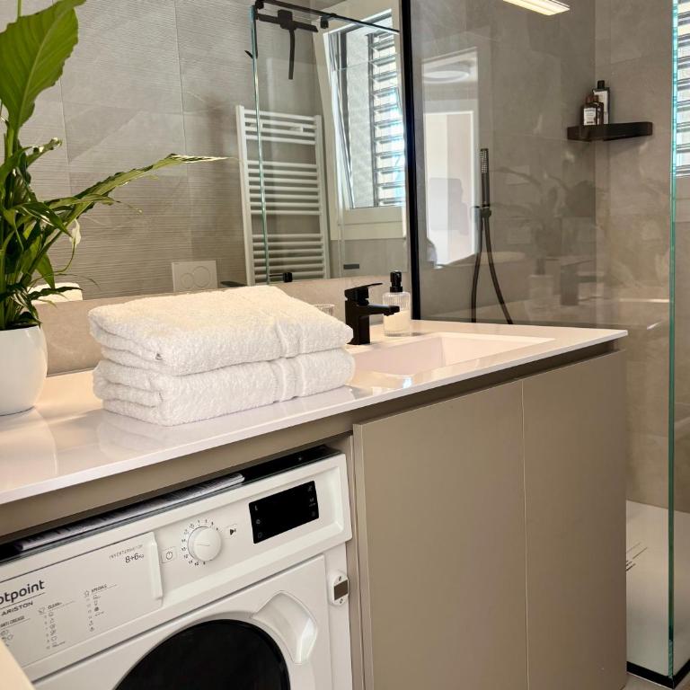 Sole Suites at Lago Dorato, Luxury, Lake View - Appartamento Deluxe con 2 Camere da Letto - 24