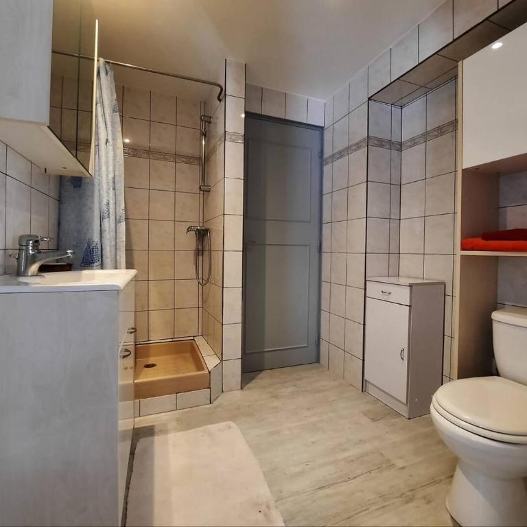 Maison de village au pied de la montagne - Maison 2 Chambres - 9