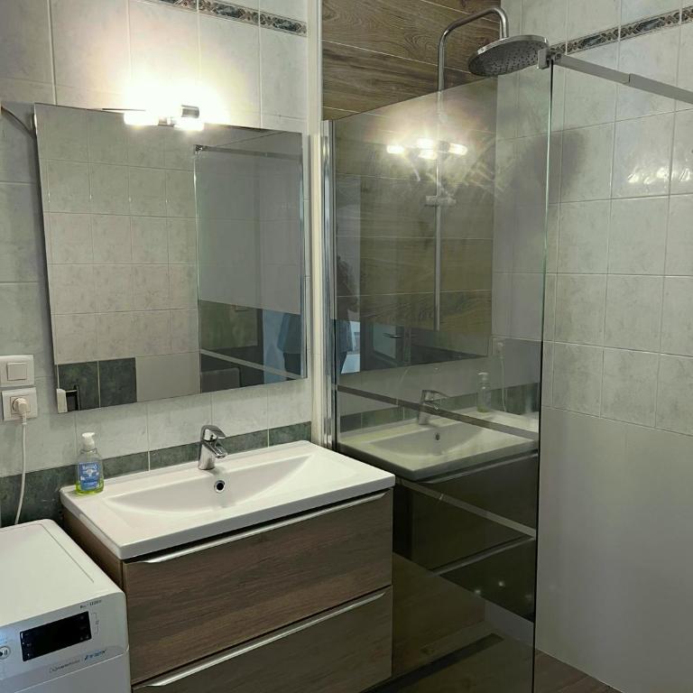Residence Enzo Paradise - Appartement avec Balcon - 12