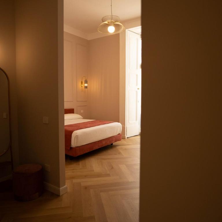 Boutique Luxury Suite - Suite Familiare con Balcone - 9