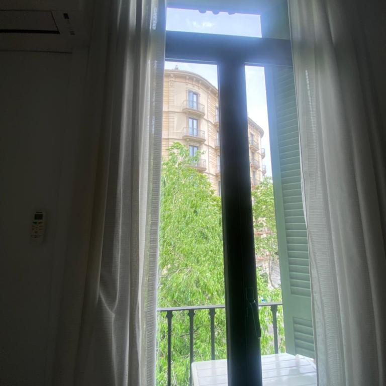 555 Apartments BCN - Five-Bedroom Apartment - 10
