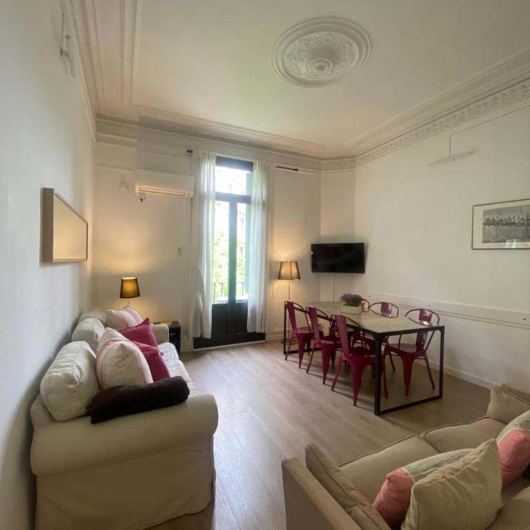 555 Apartments BCN - Five-Bedroom Apartment - 13