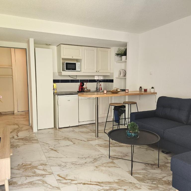 Studio - One-Bedroom Apartment - 3
