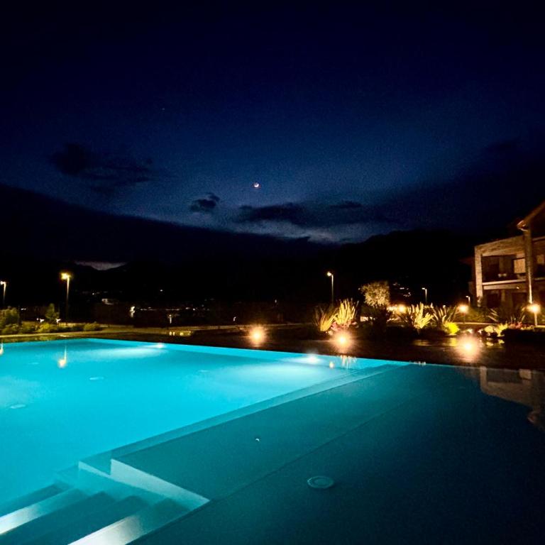 Sole Suites at Lago Dorato, Luxury, Lake View - Appartamento Deluxe con 2 Camere da Letto - 3